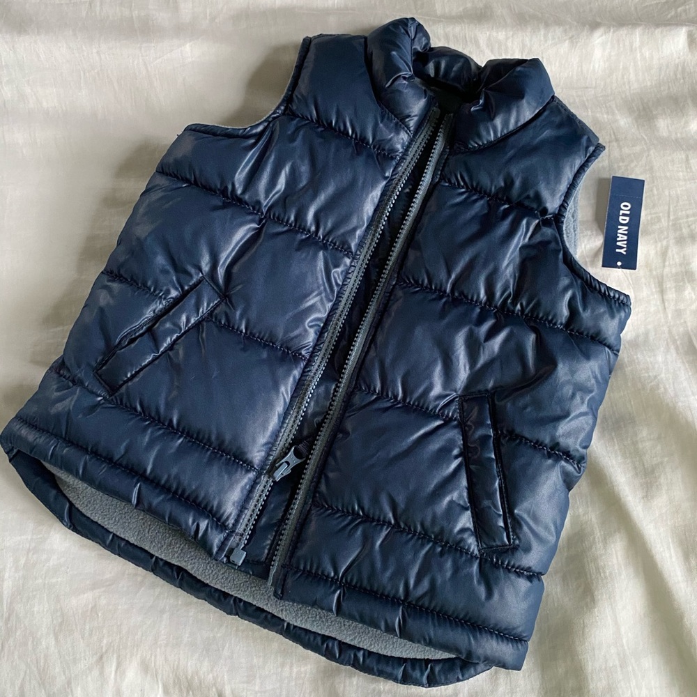 Kids Old Navy puffer vest